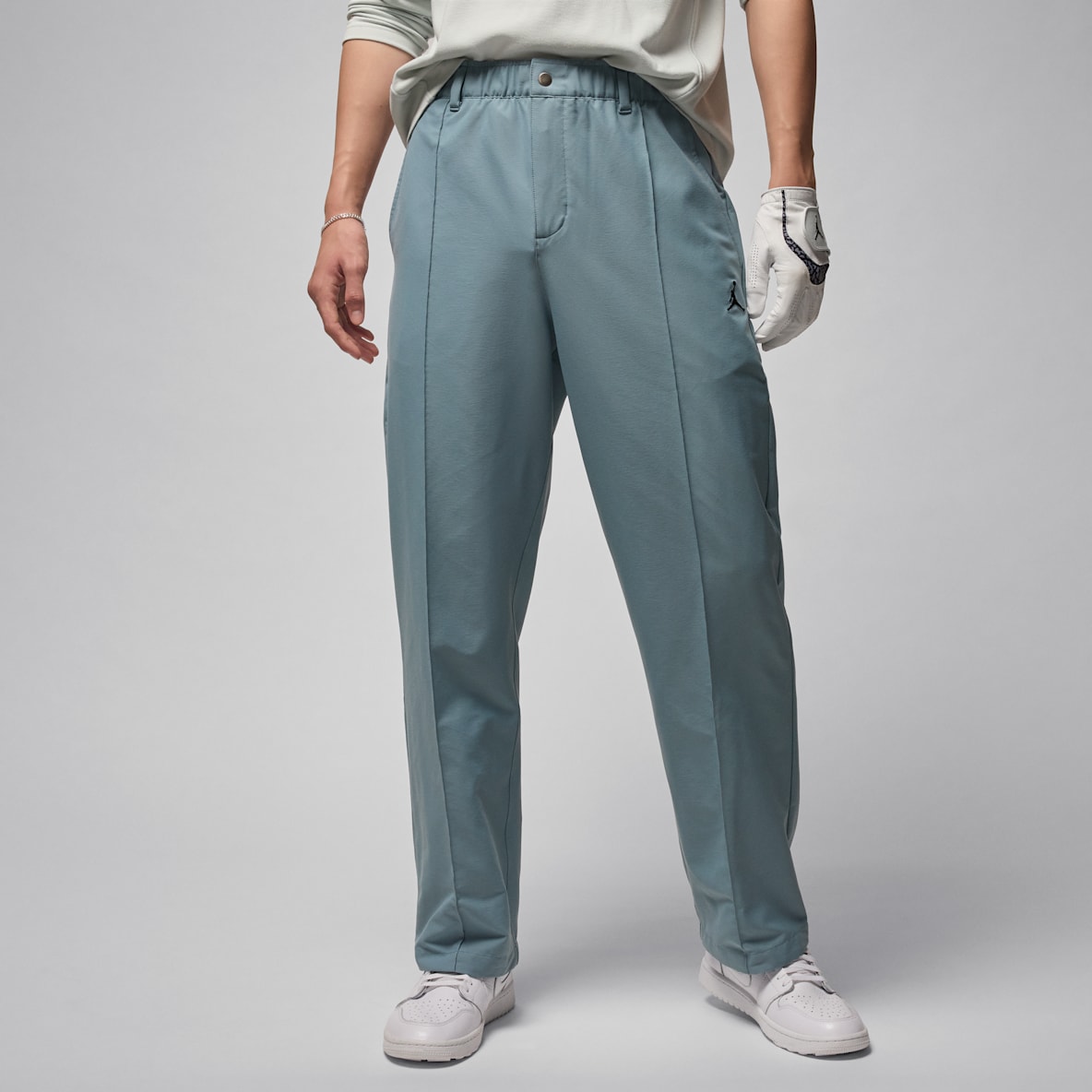 90367 新品タグ付　定価12000円　ナイキゴルフ　パンツ　グレー　35 90367 新品タグ付 定価12000円 ナイキゴルフ パンツ グレー 35